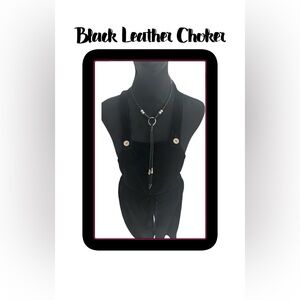 ♥️Black and Silver Leather Choker Necklace♥️